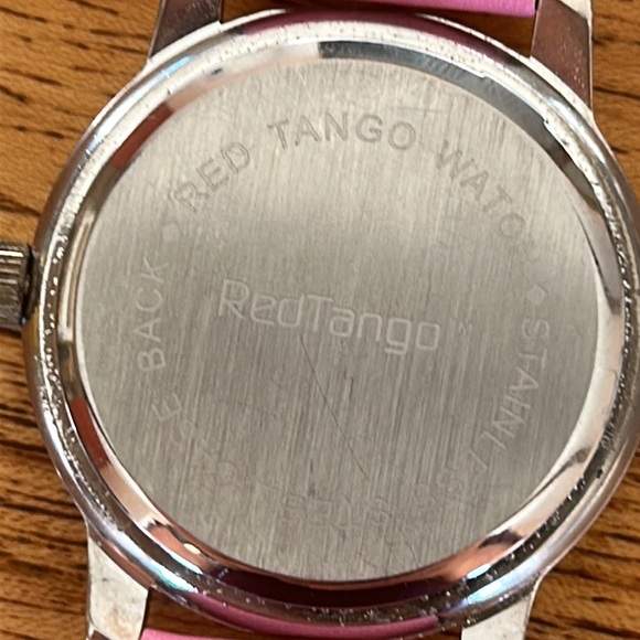 Red Tango CAT Watch - Picture 4 of 12